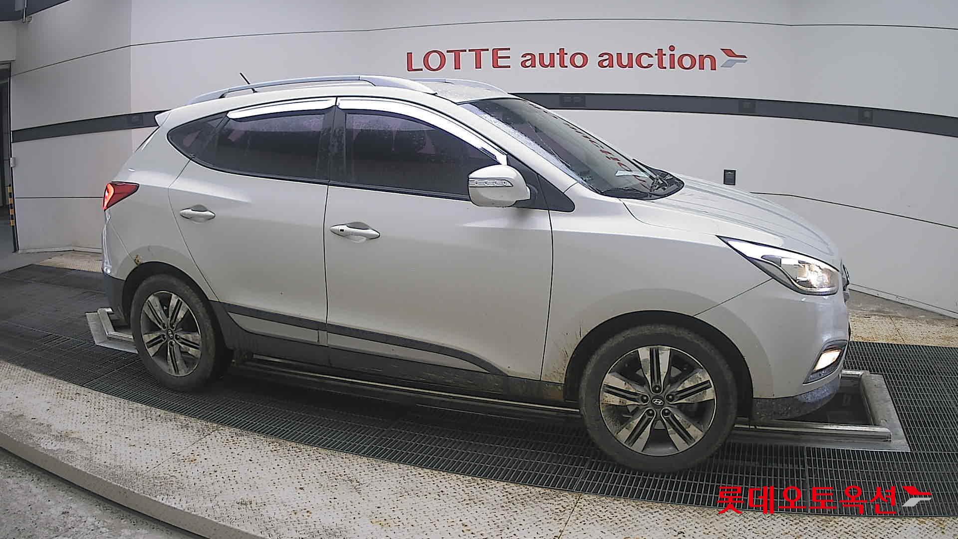 2014 - hyundai tucson