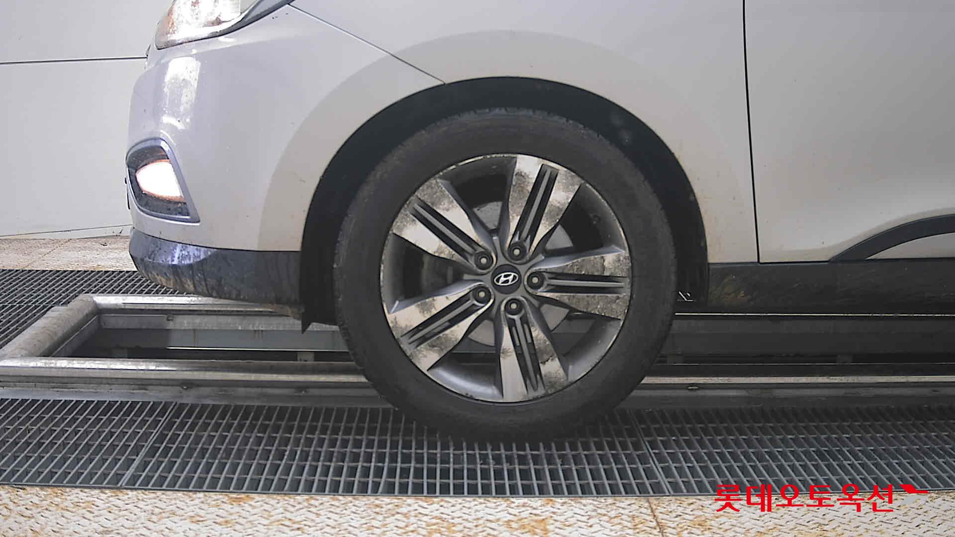 2014 - hyundai tucson