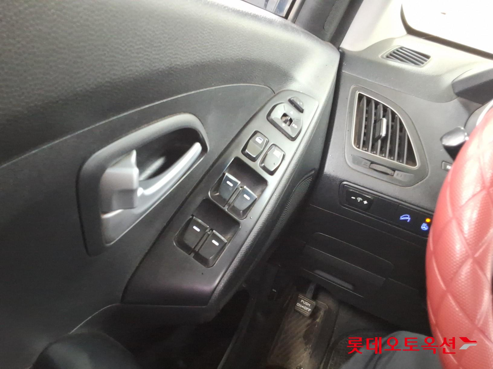 2014 - hyundai tucson