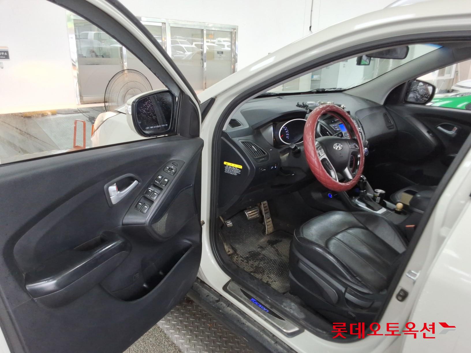 2014 - hyundai tucson