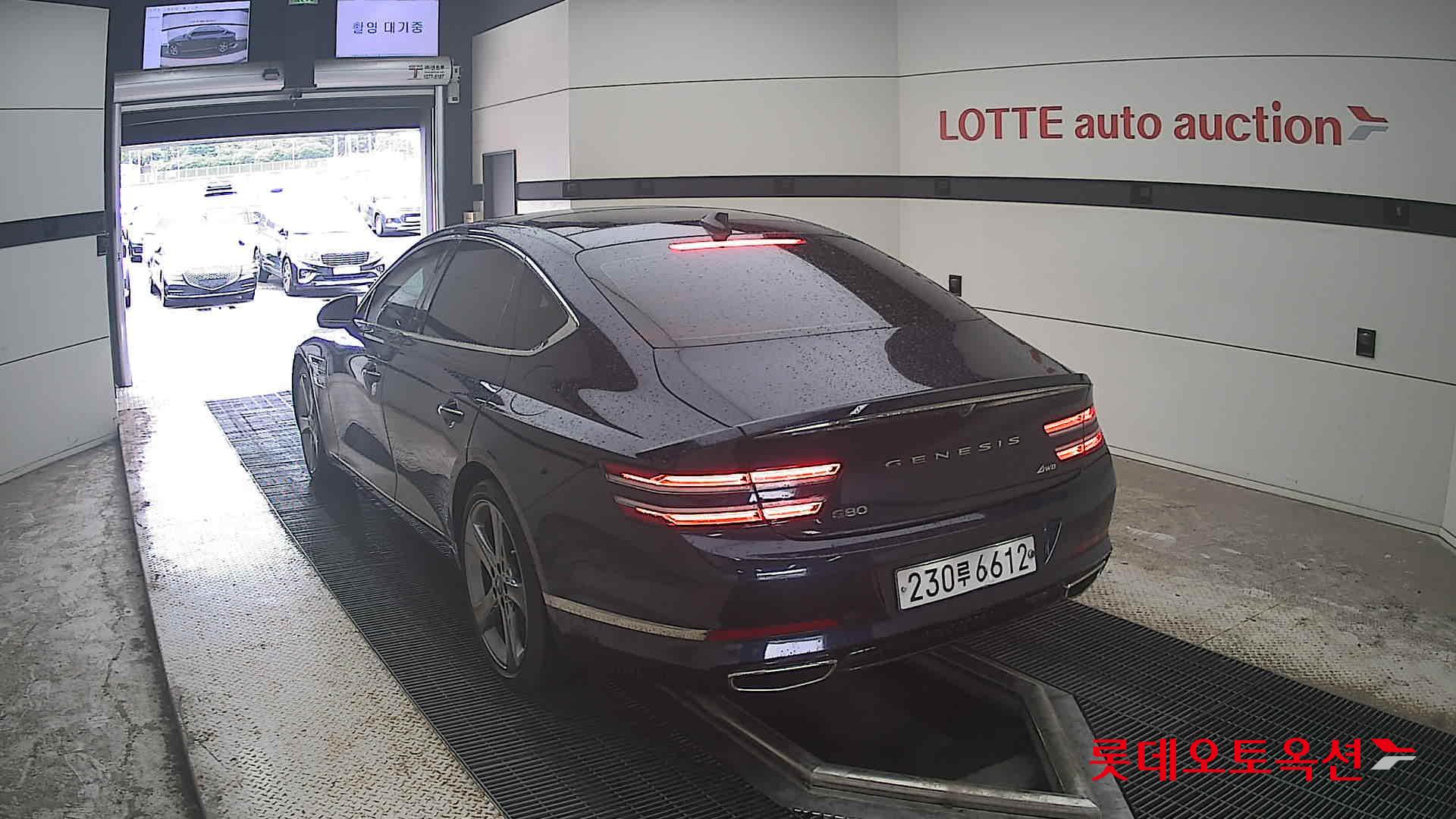 2021 - genesis g80