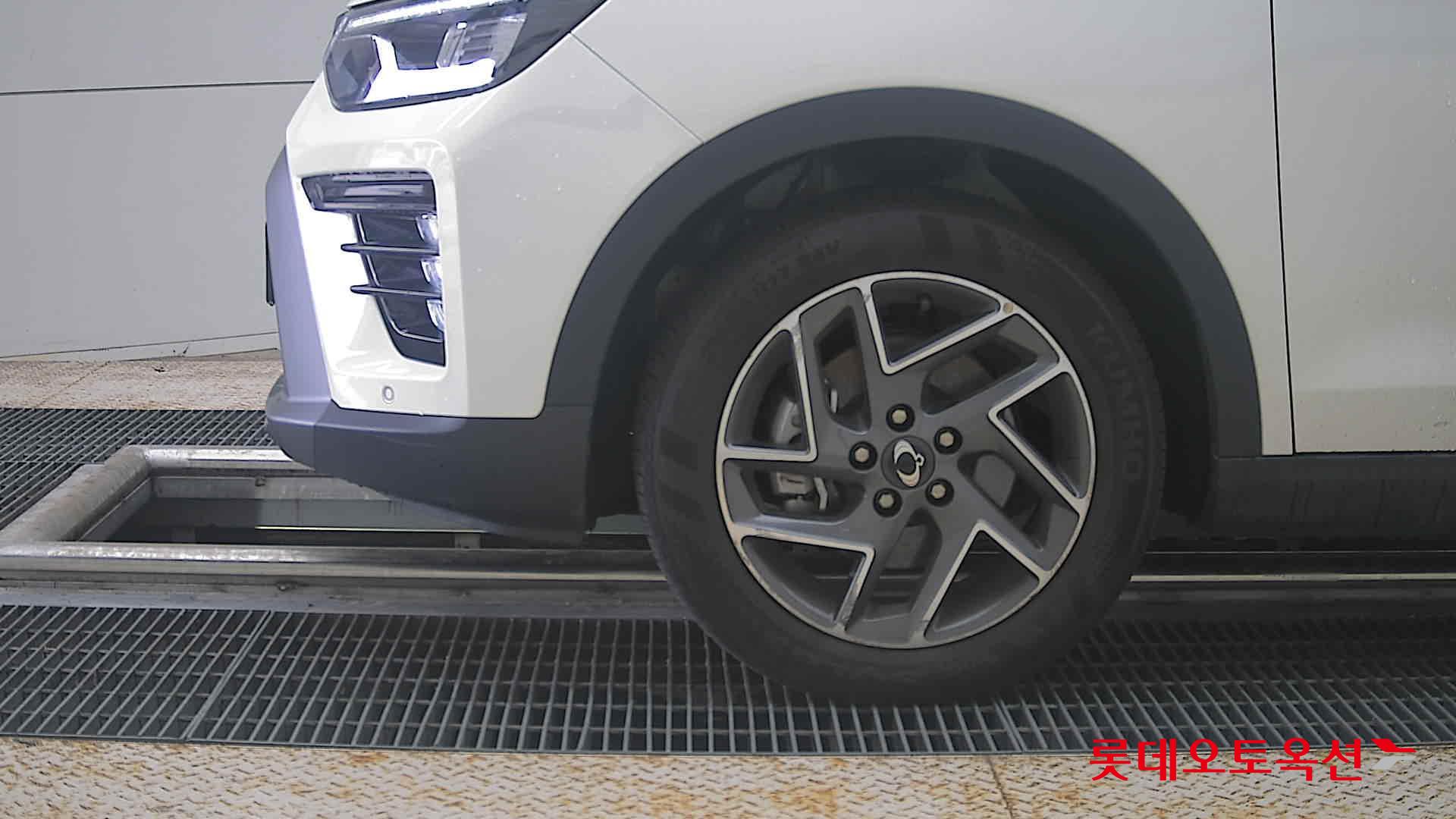 2024 - ssangyong tivoli