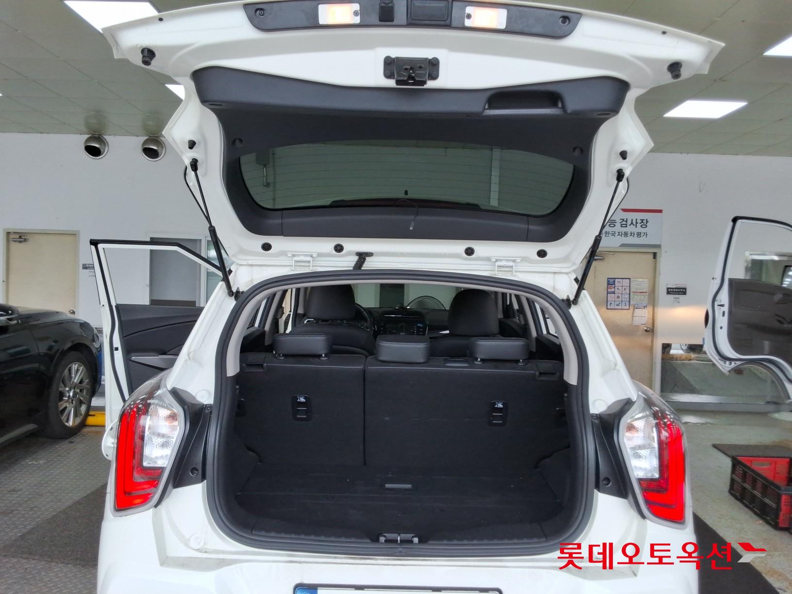 2024 - ssangyong tivoli