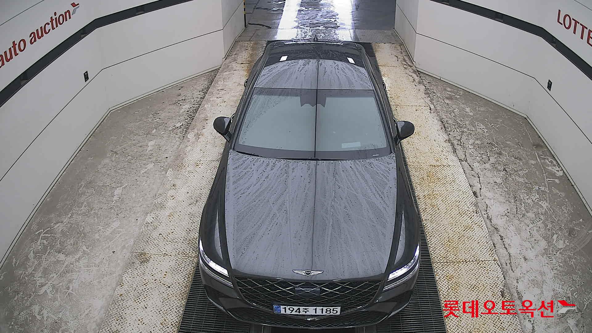 2025 - genesis g80