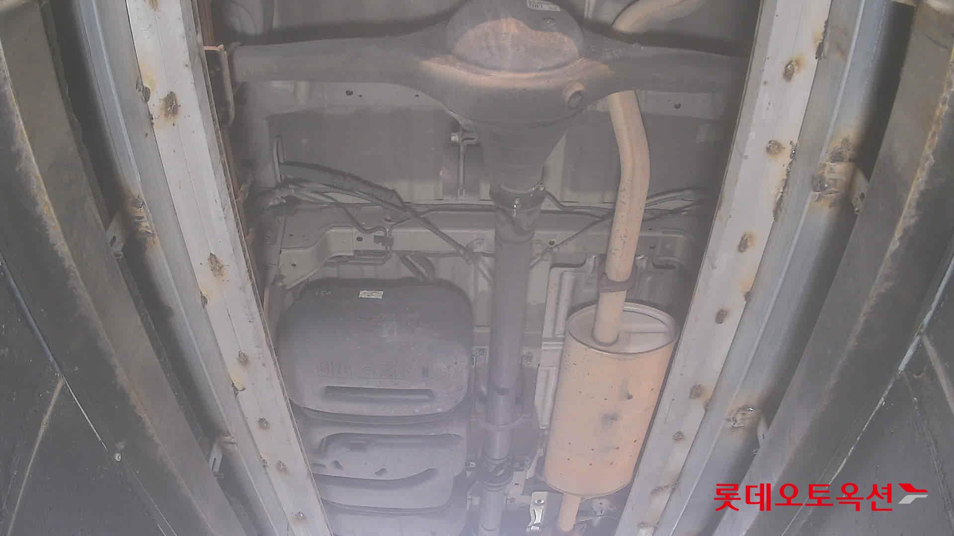 2019 - hyundai grand starex