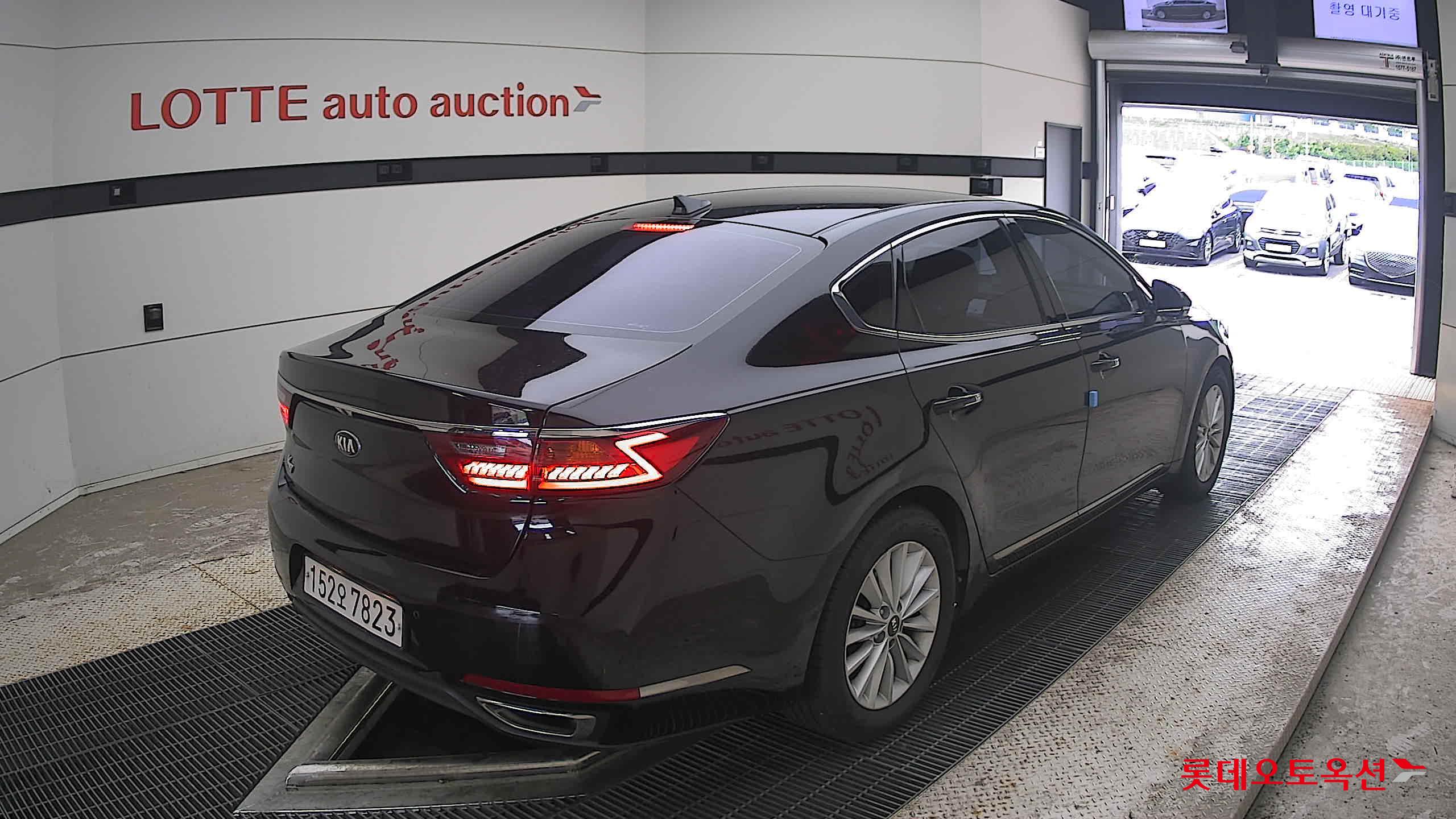 2018 - kia k7