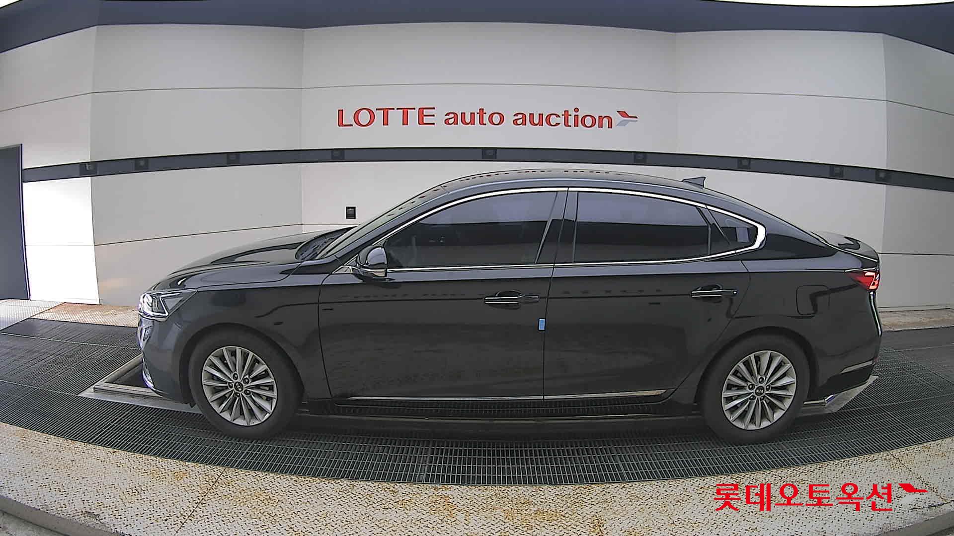 2018 - kia k7
