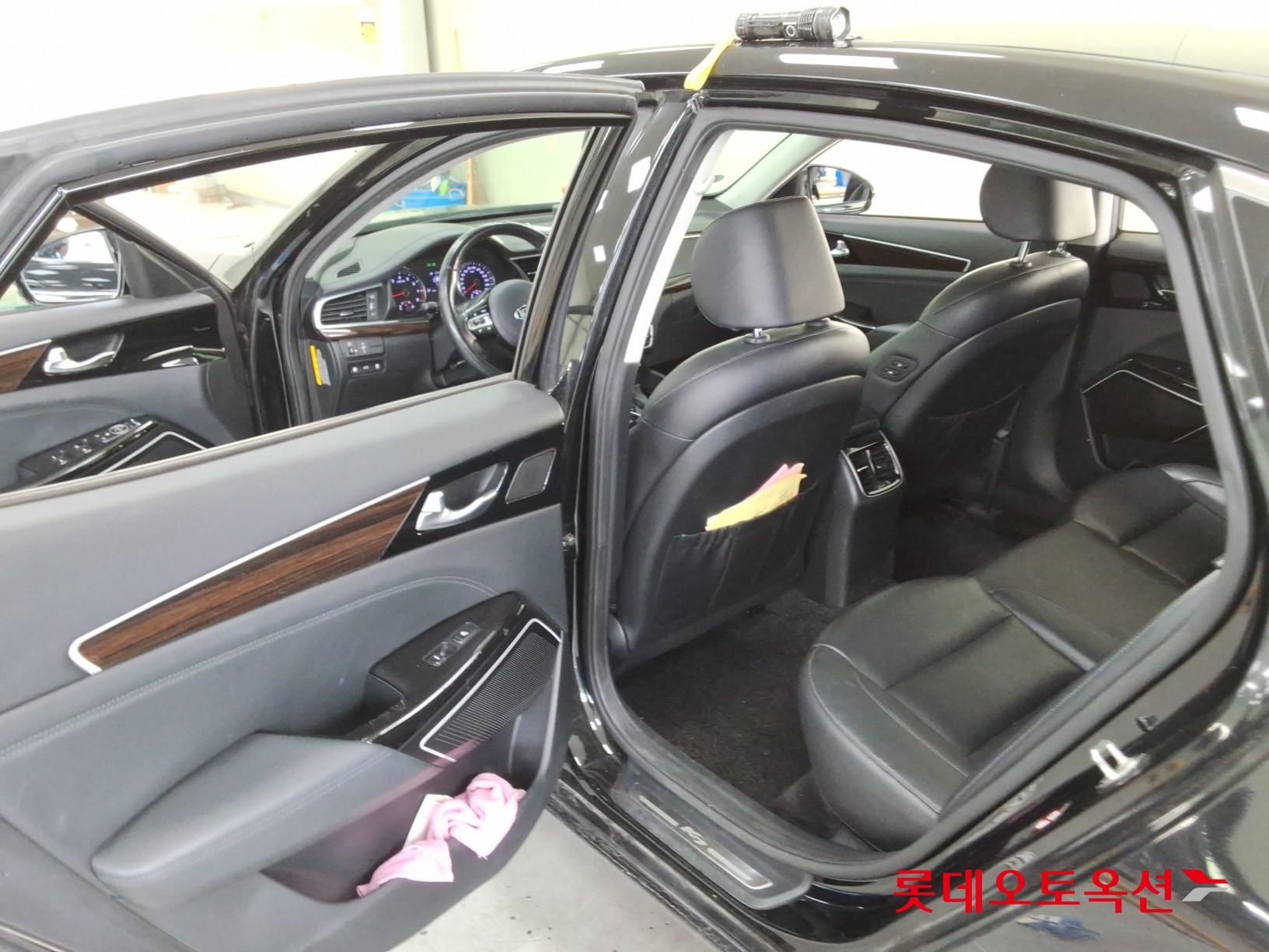 2018 - kia k7
