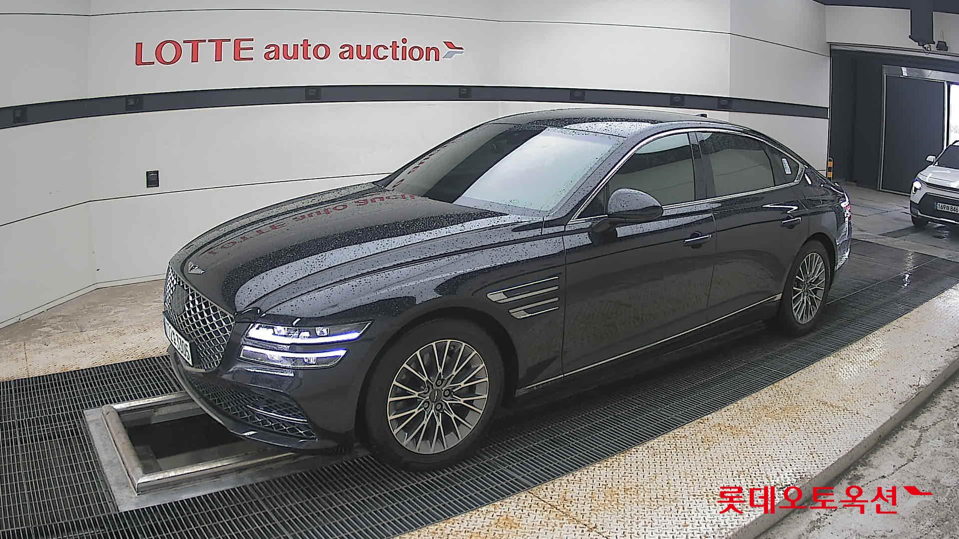 2022 - genesis g80