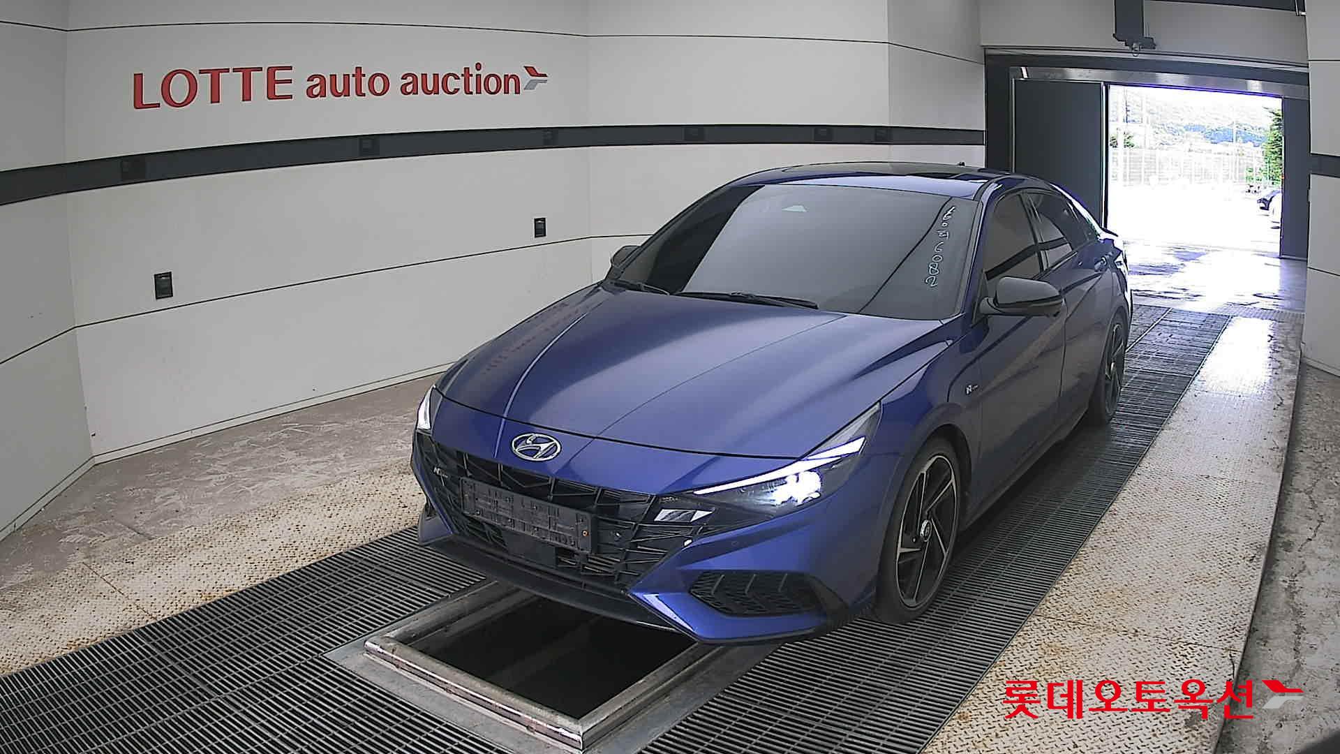 2021 - hyundai avante