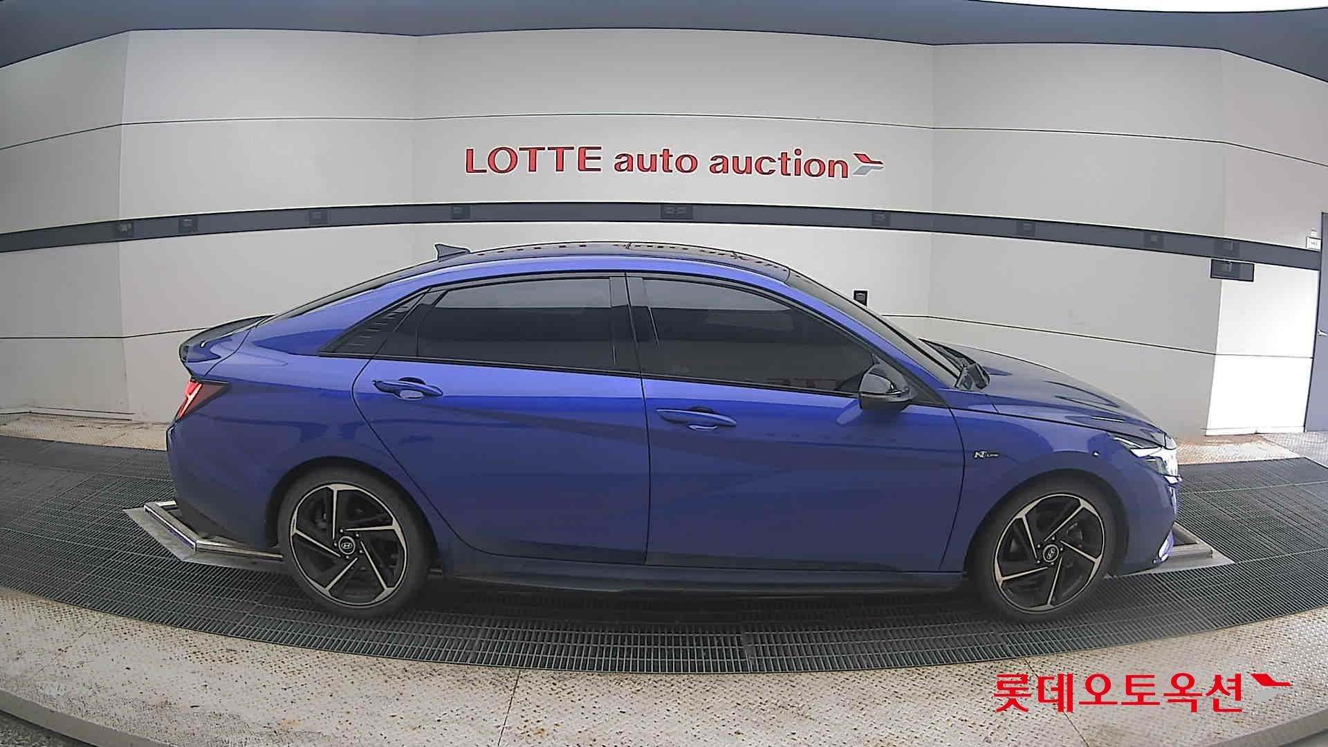 2021 - hyundai avante