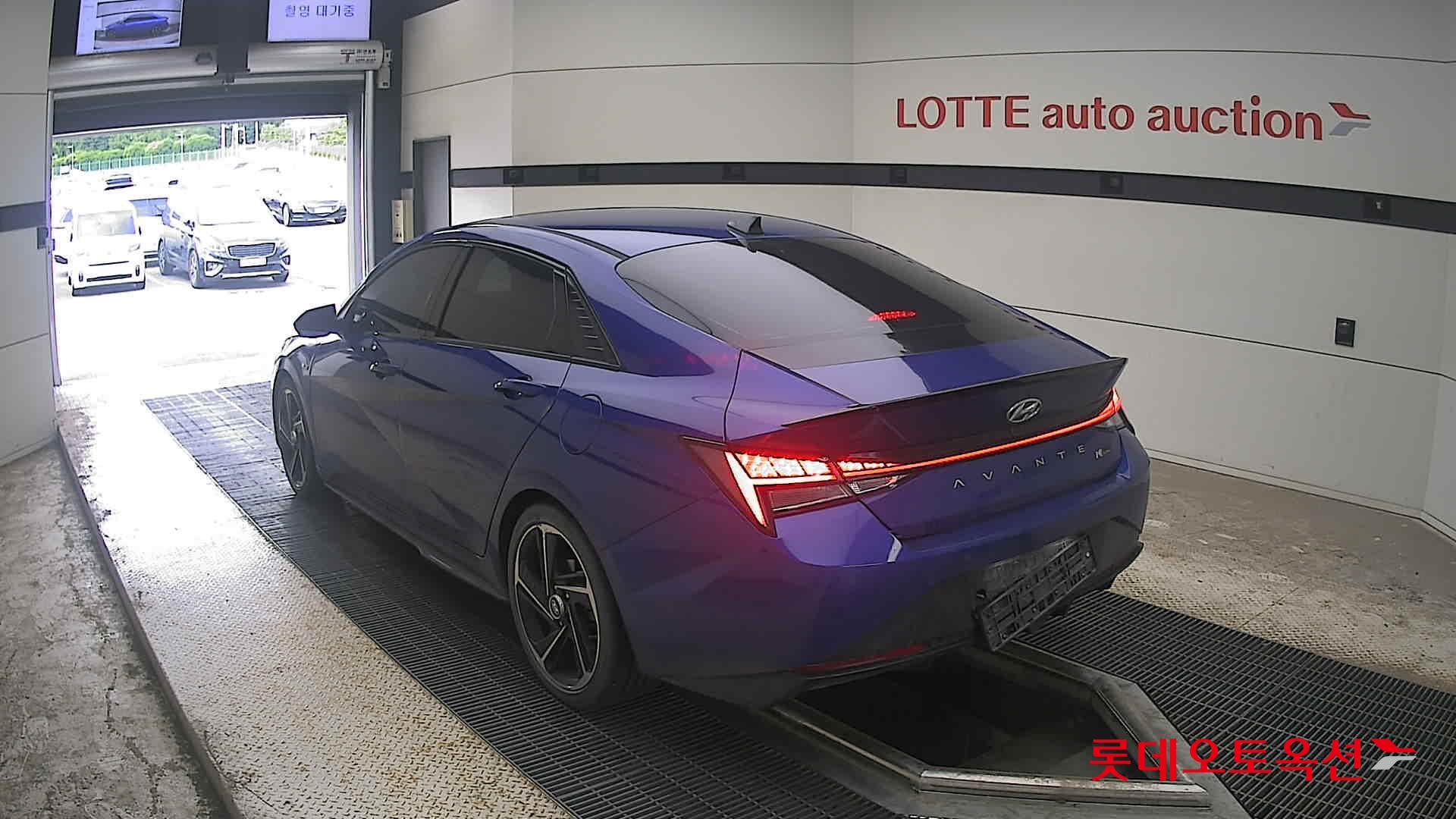 2021 - hyundai avante