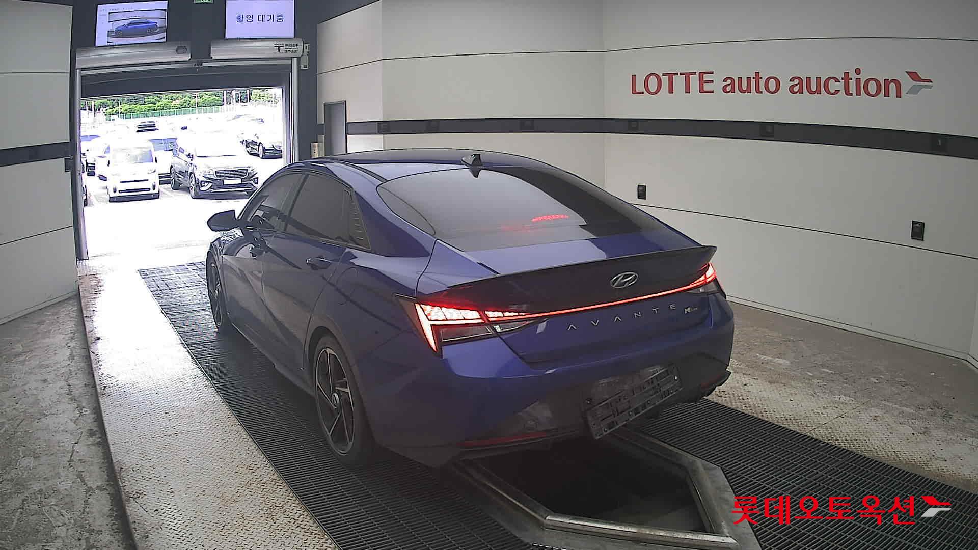 2021 - hyundai avante