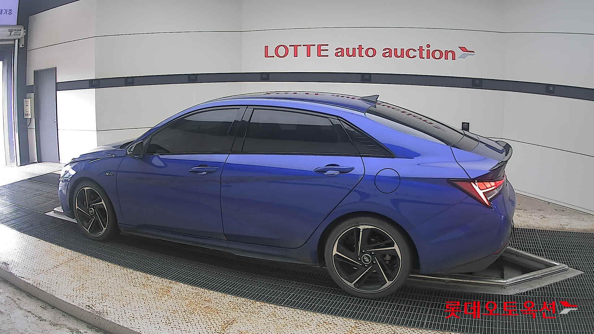 2021 - hyundai avante