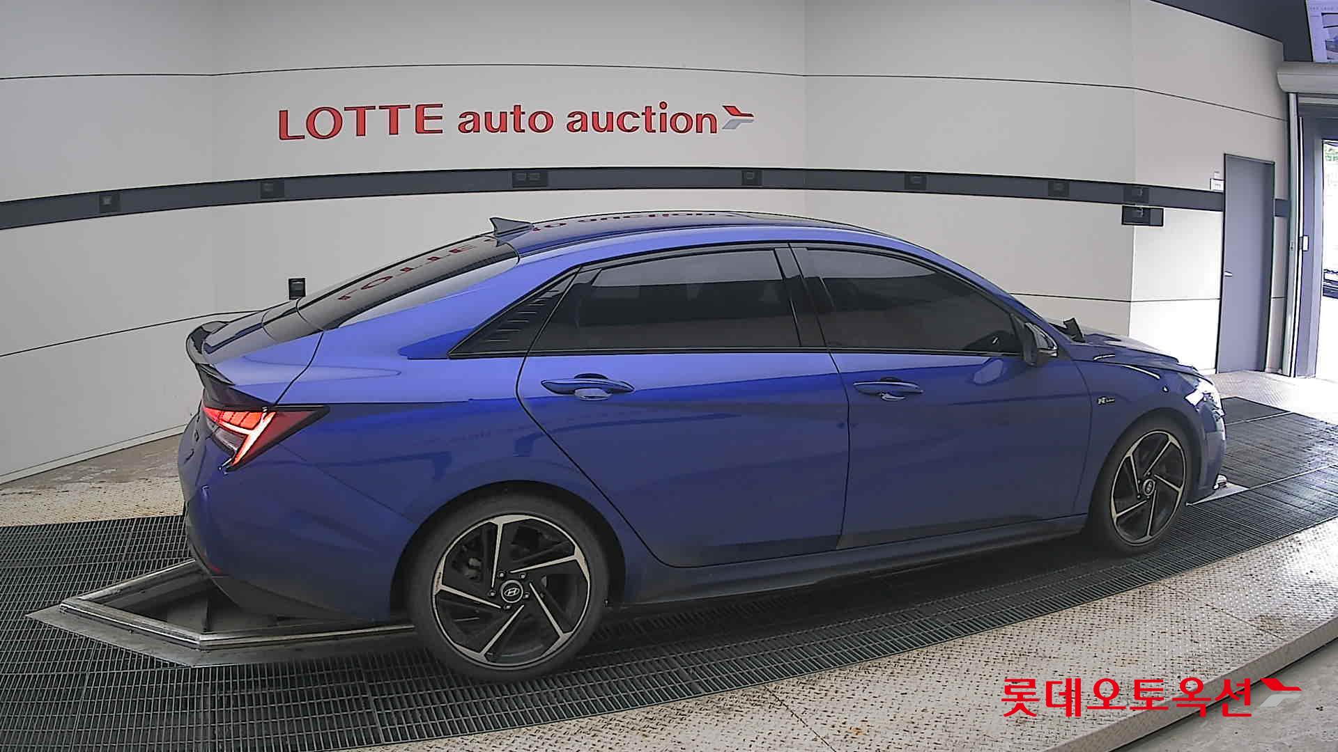 2021 - hyundai avante