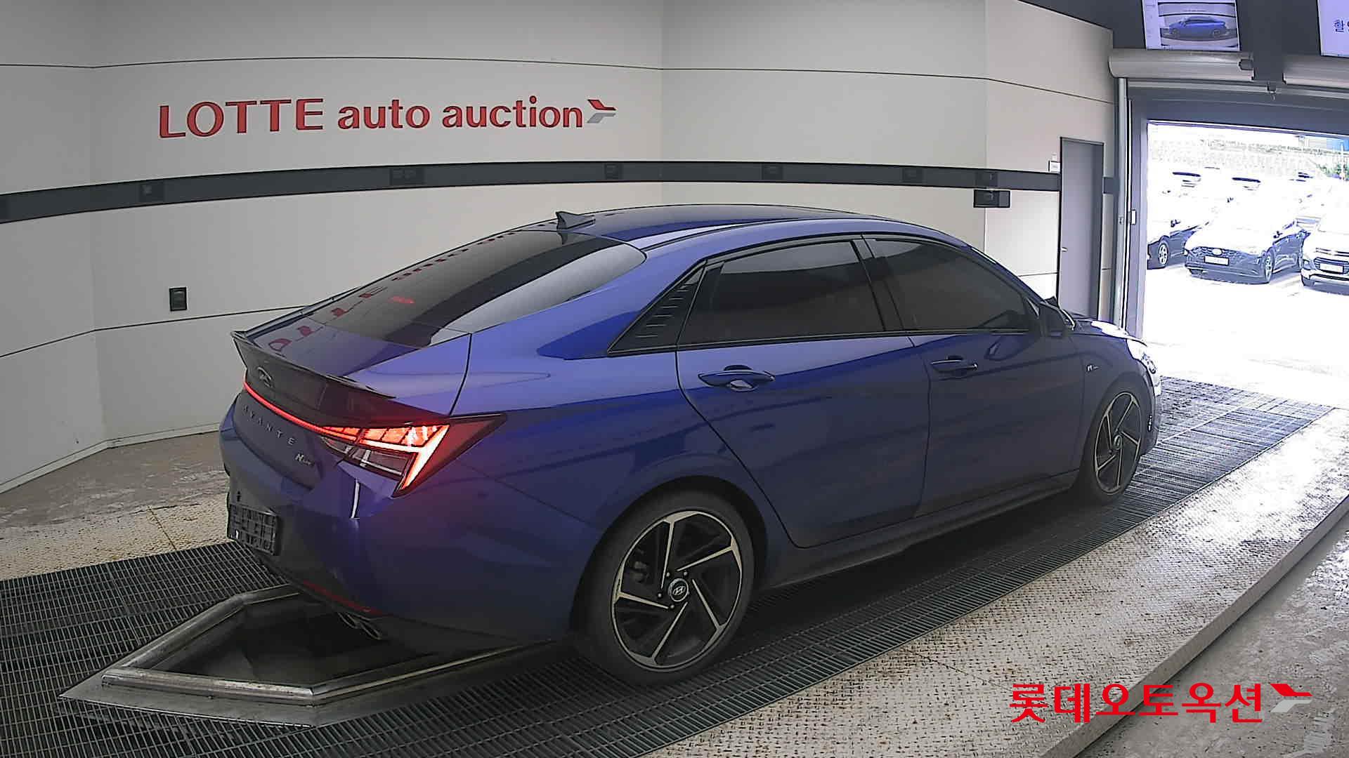2021 - hyundai avante