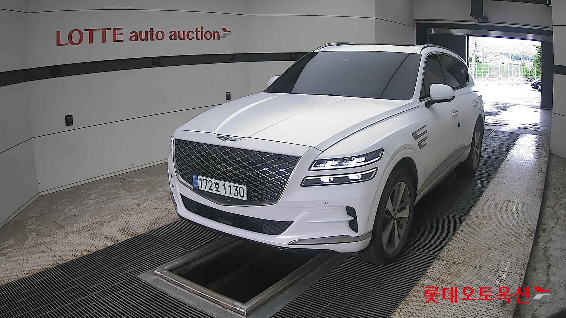2022 - genesis gv80