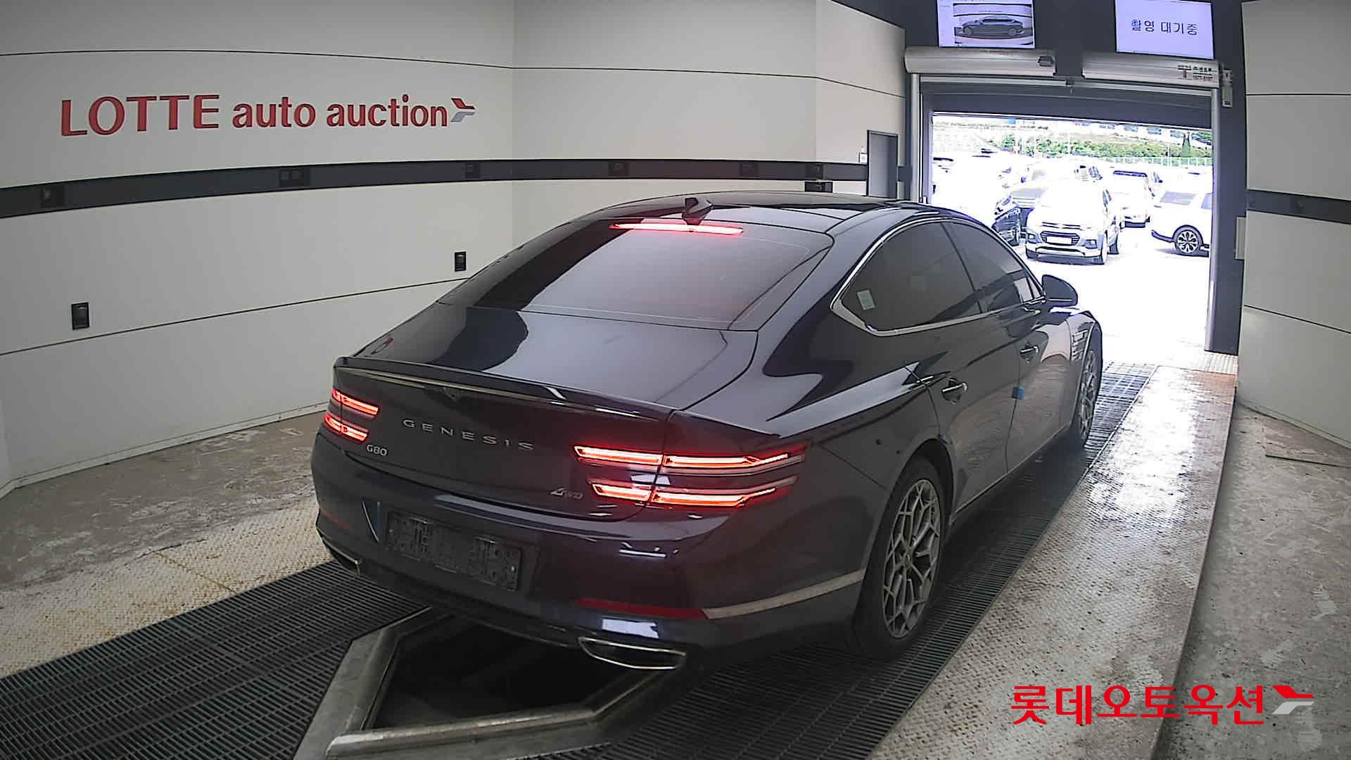 2022 - genesis g80