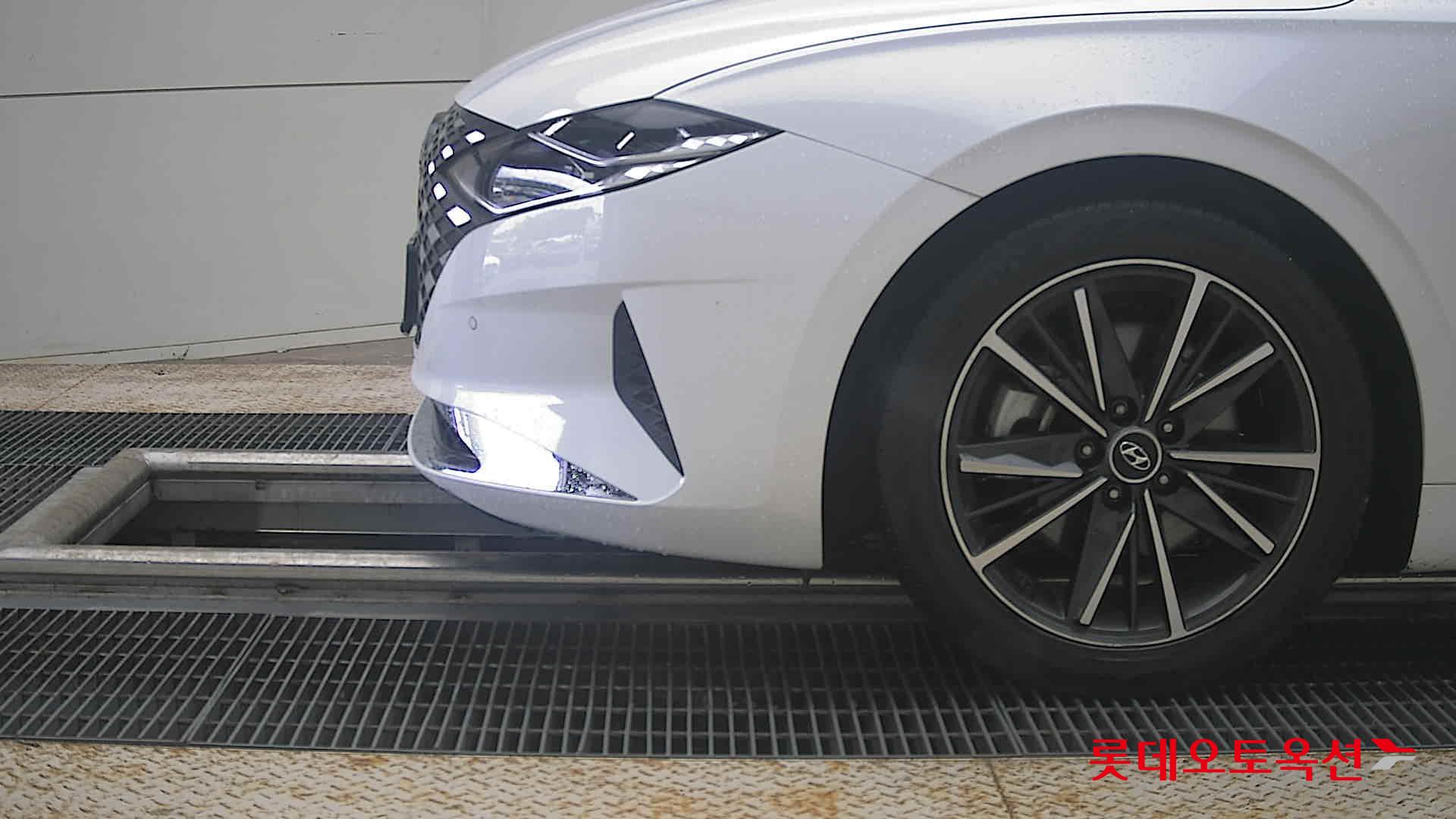 2022 - hyundai grandeur