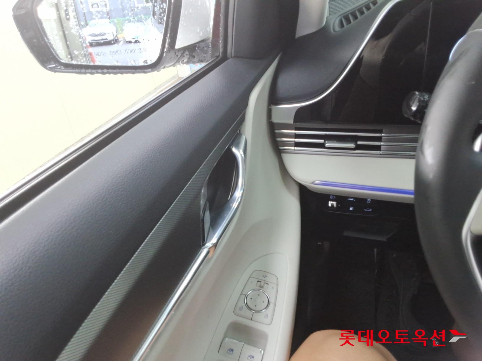 2022 - hyundai grandeur