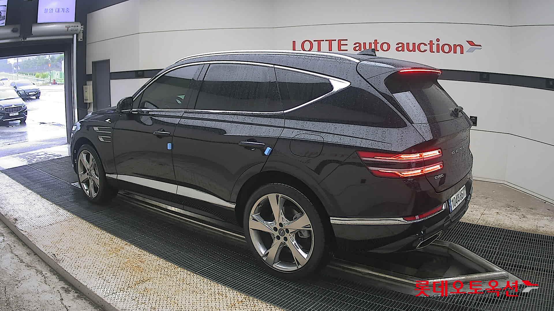 2023 - genesis gv80