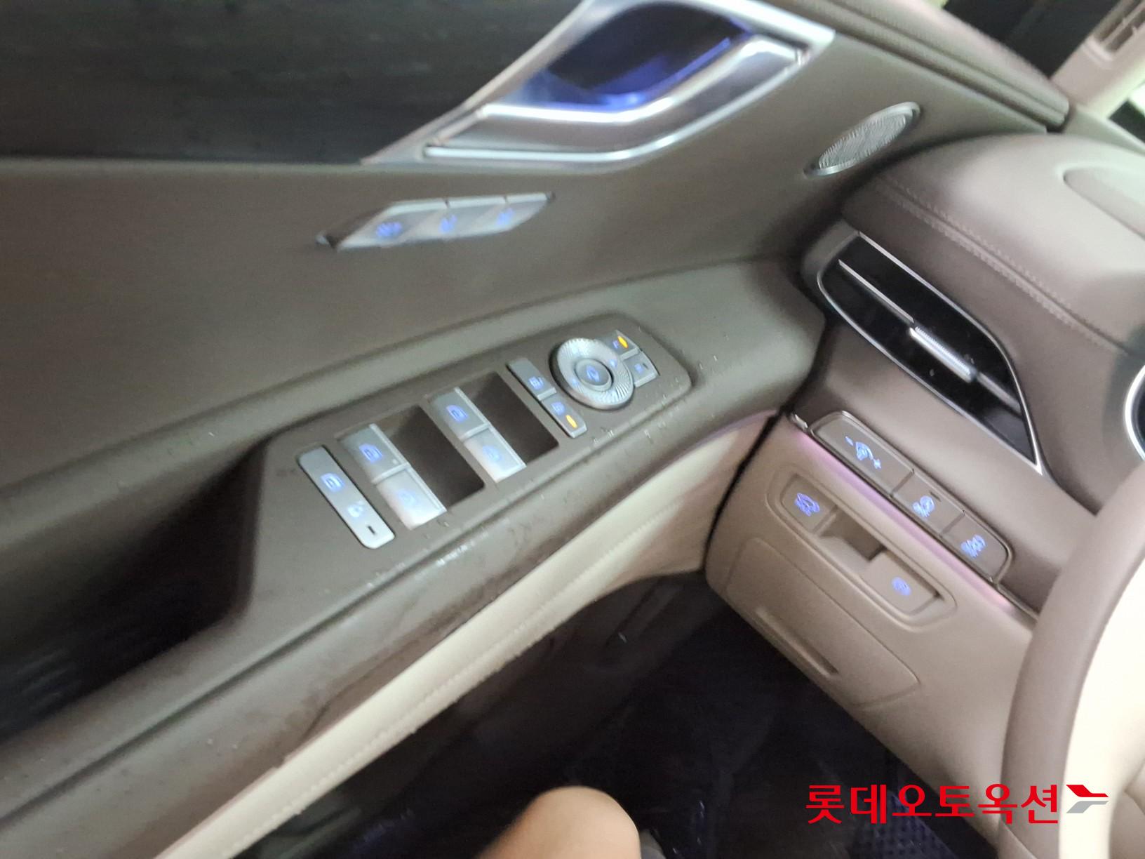 2023 - genesis gv80