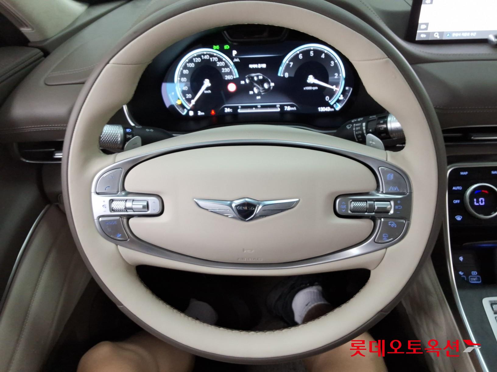 2023 - genesis gv80