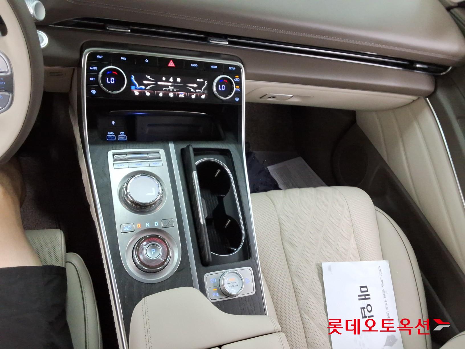 2023 - genesis gv80