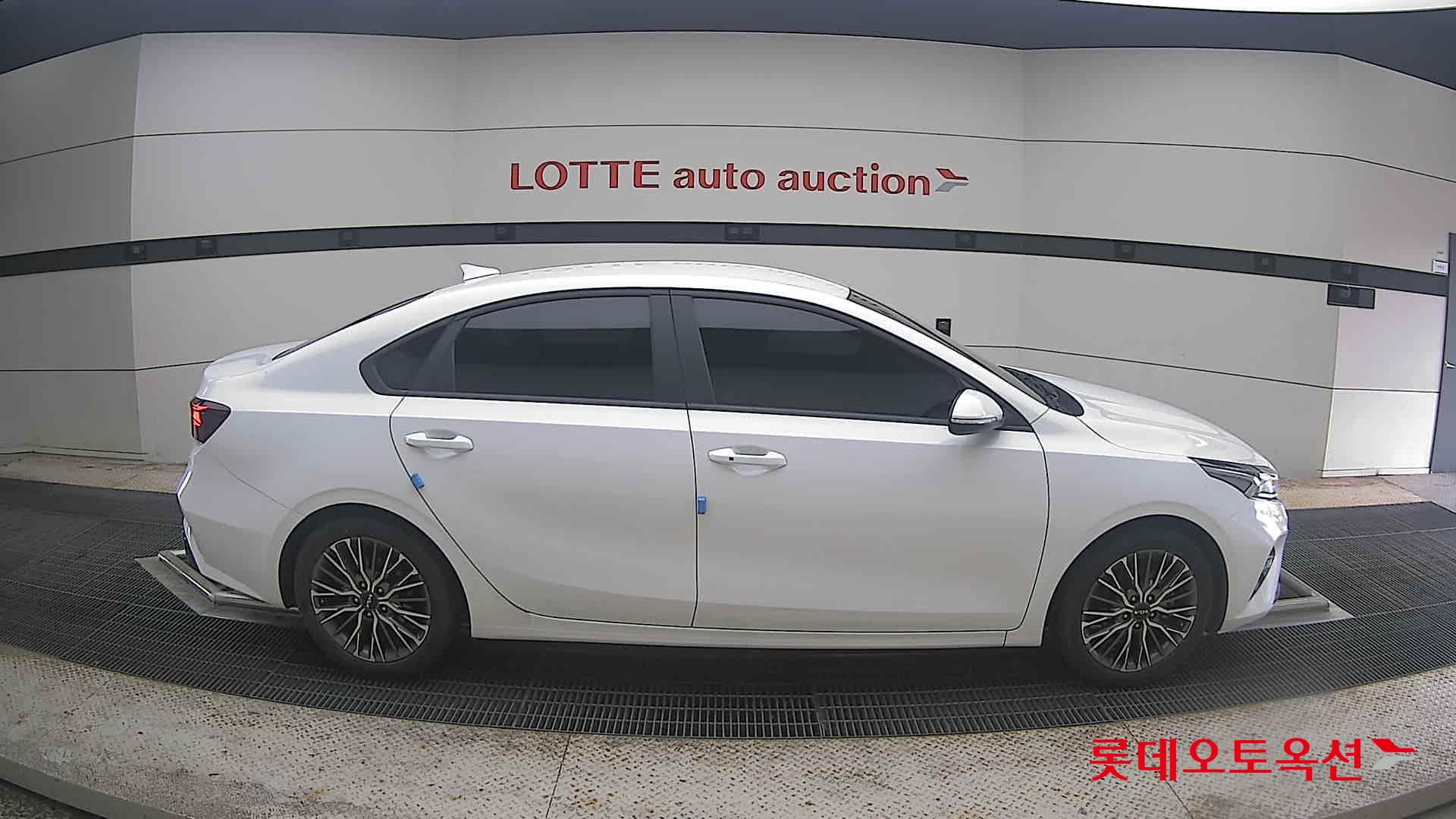 2022 - kia k3
