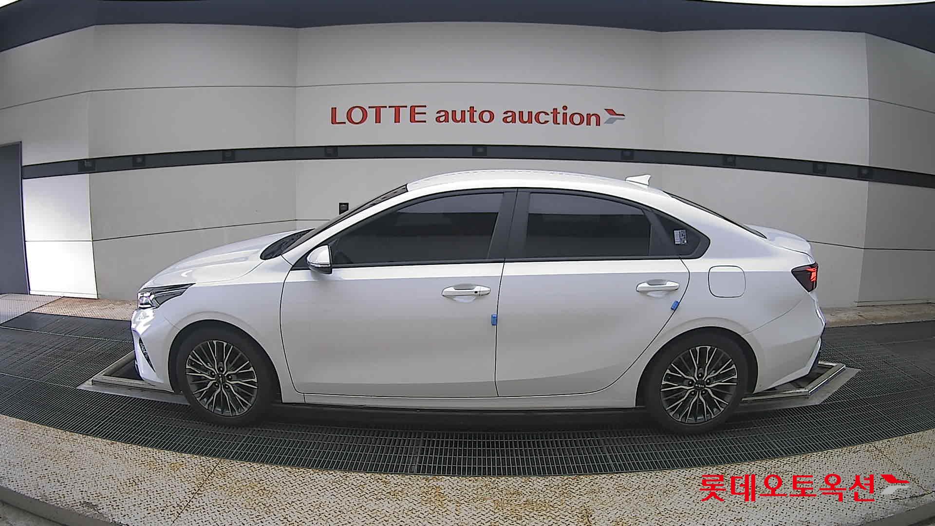 2022 - kia k3