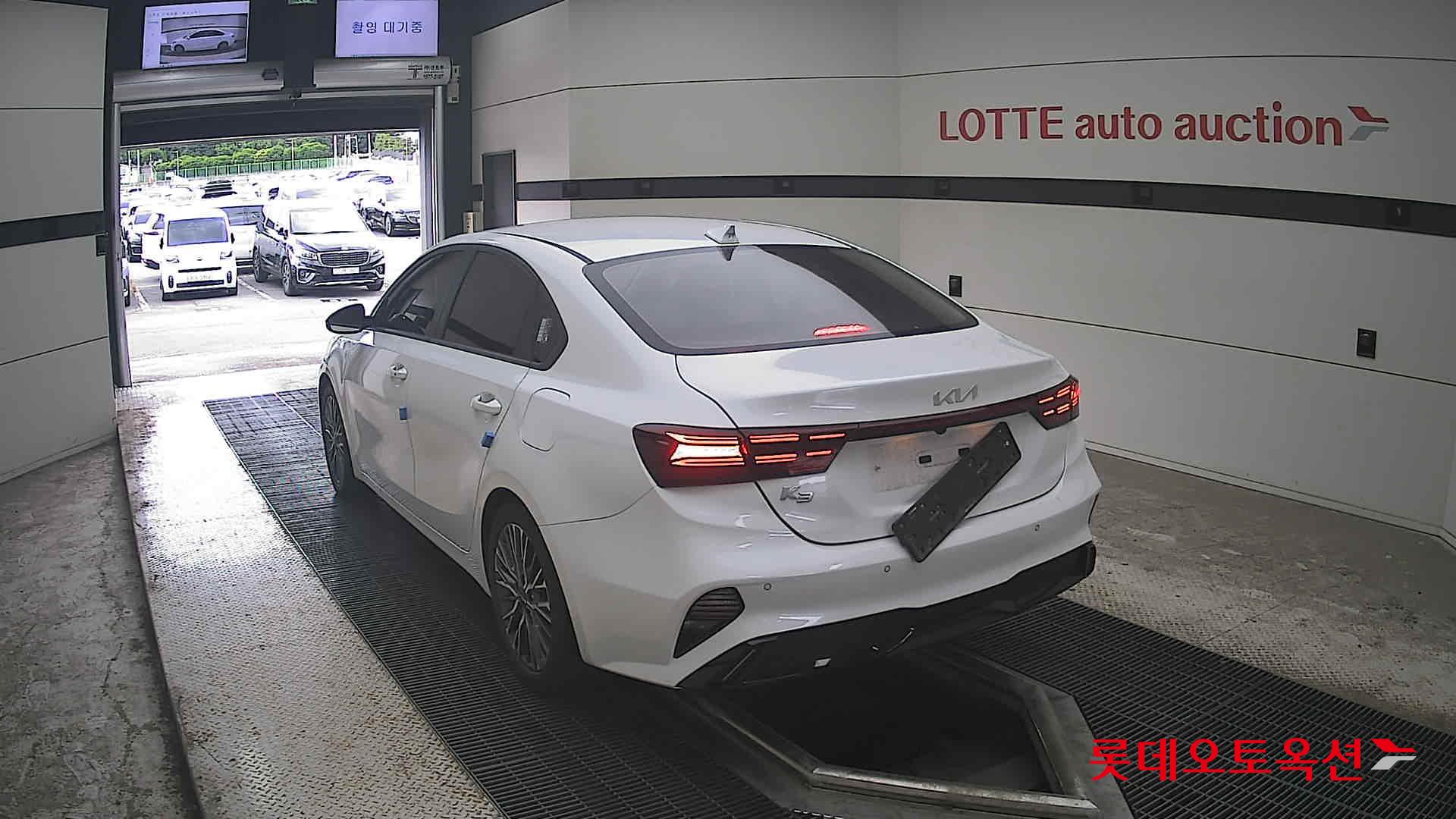 2022 - kia k3