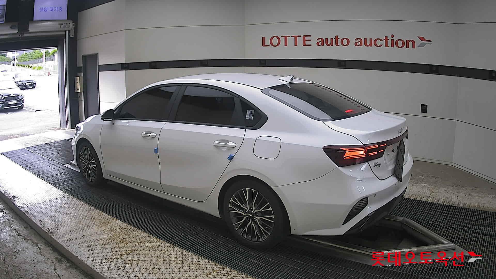 2022 - kia k3