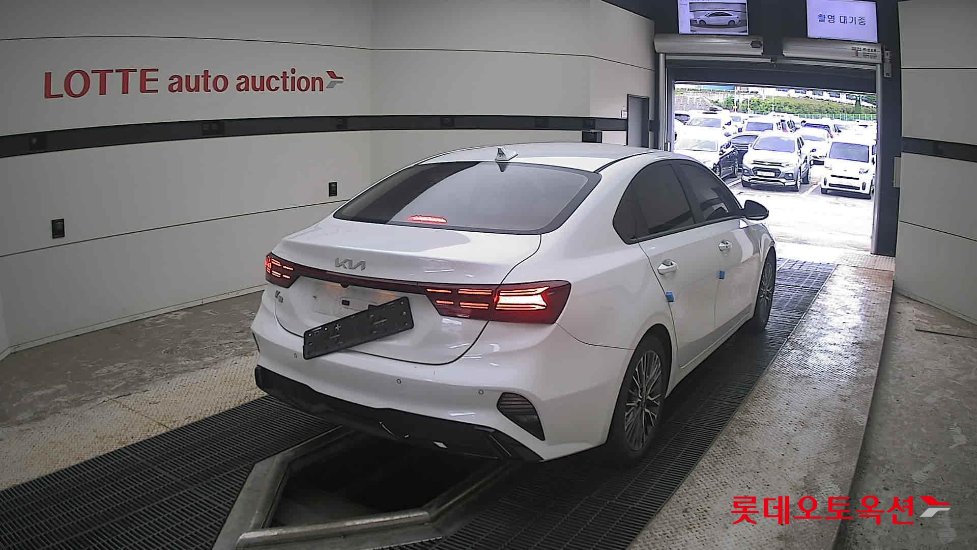2022 - kia k3