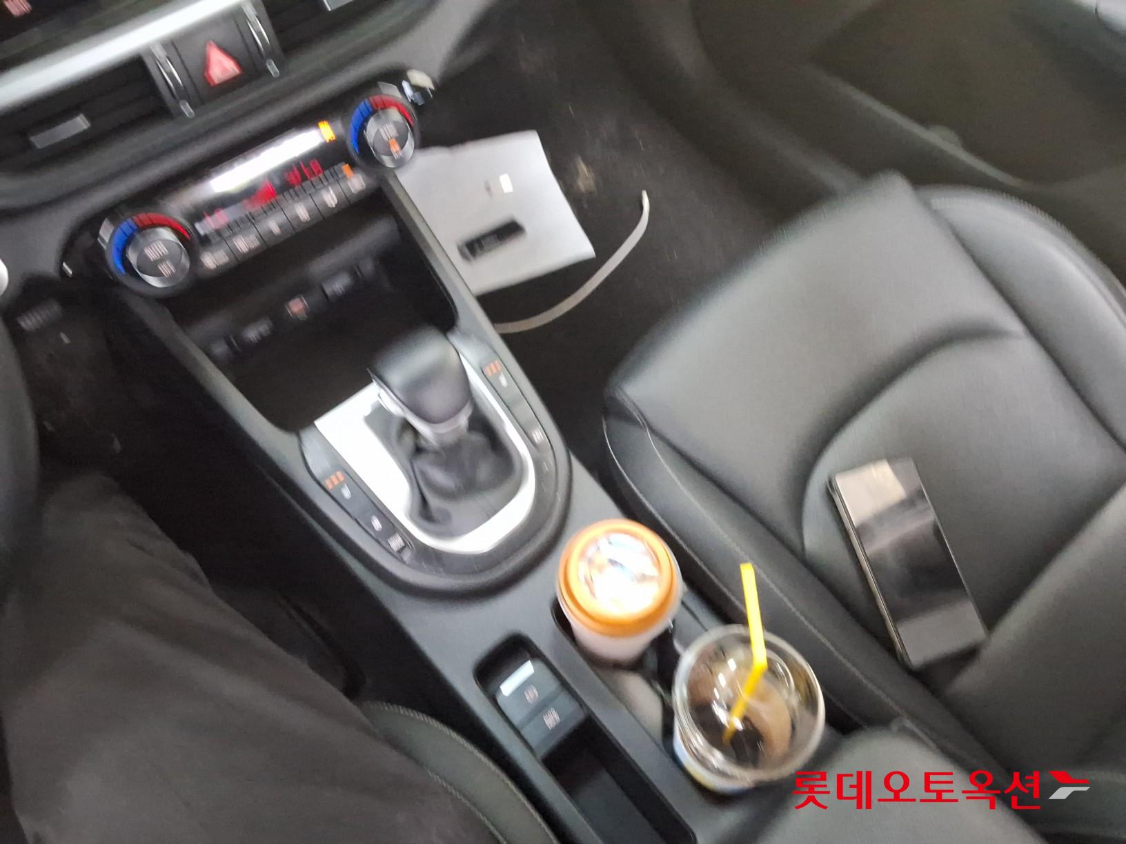 2022 - kia k3