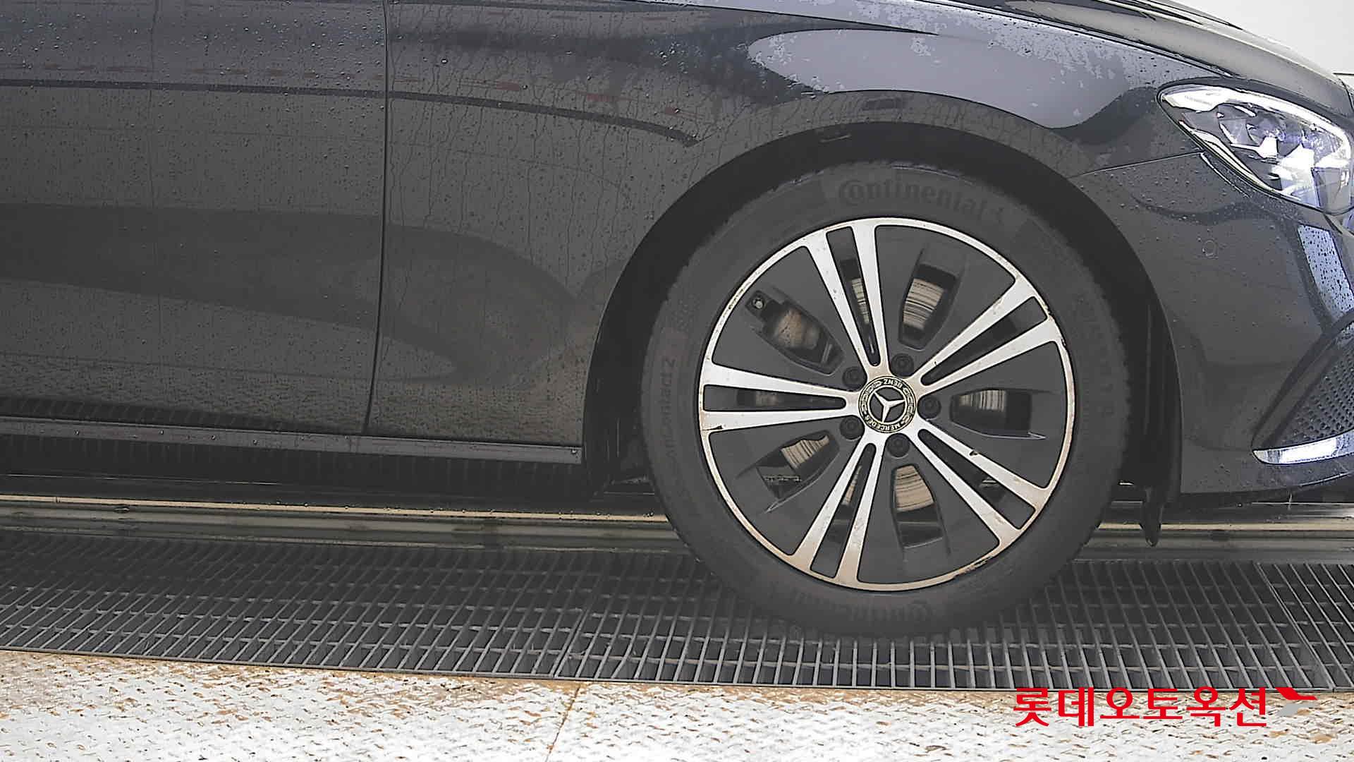 2021 - mercedes-benz e250
