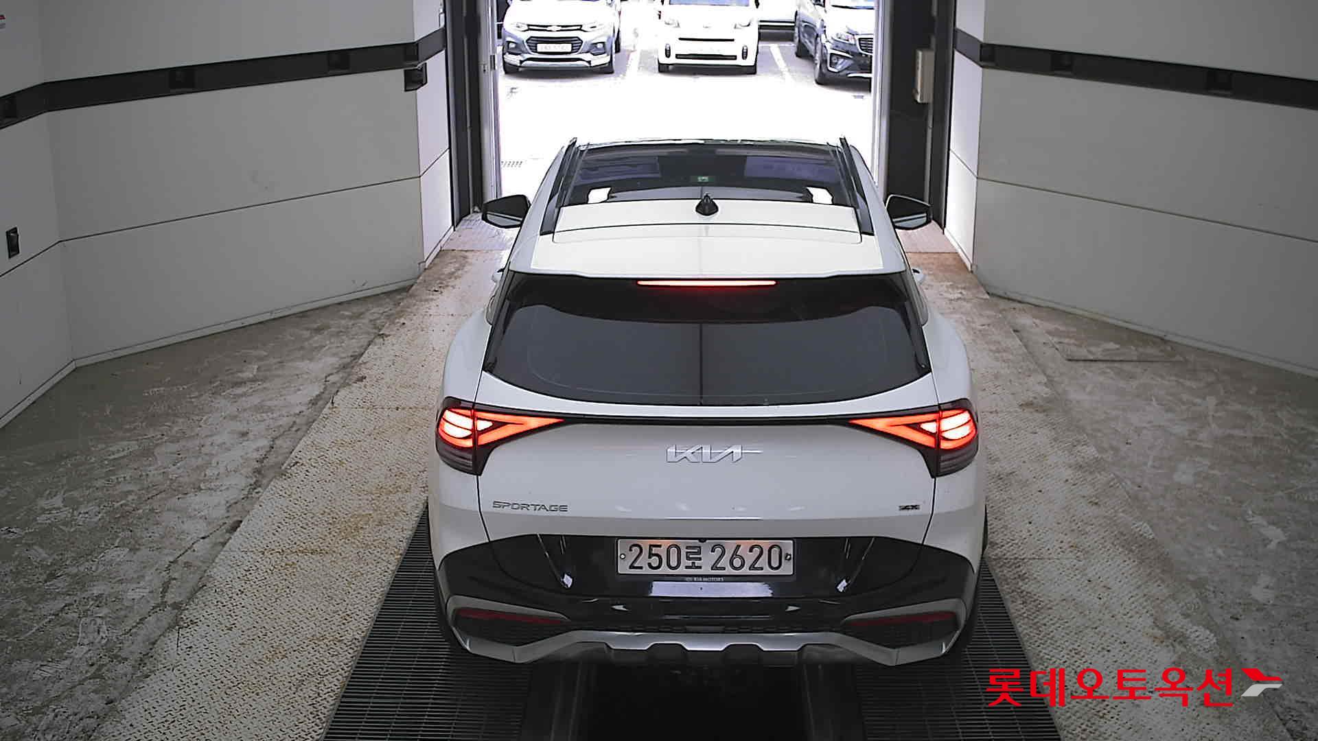 2022 - kia sportage