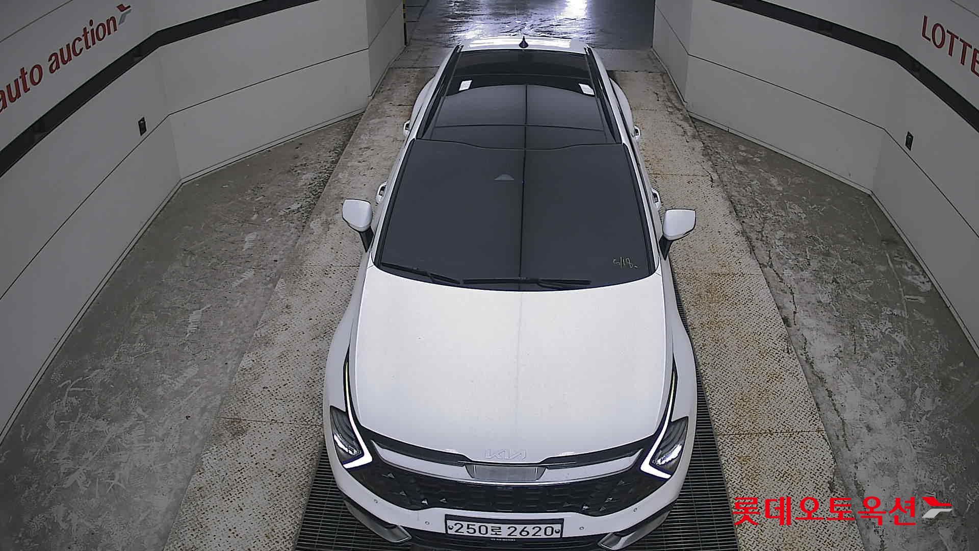 2022 - kia sportage
