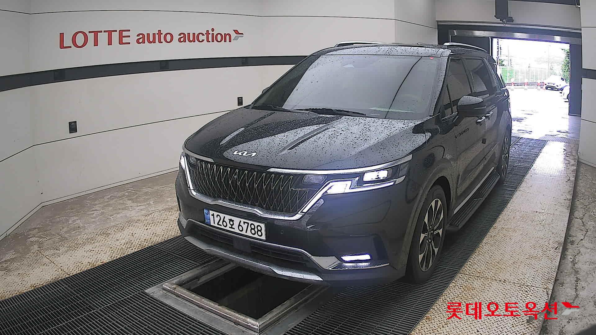 2021 - kia carnival