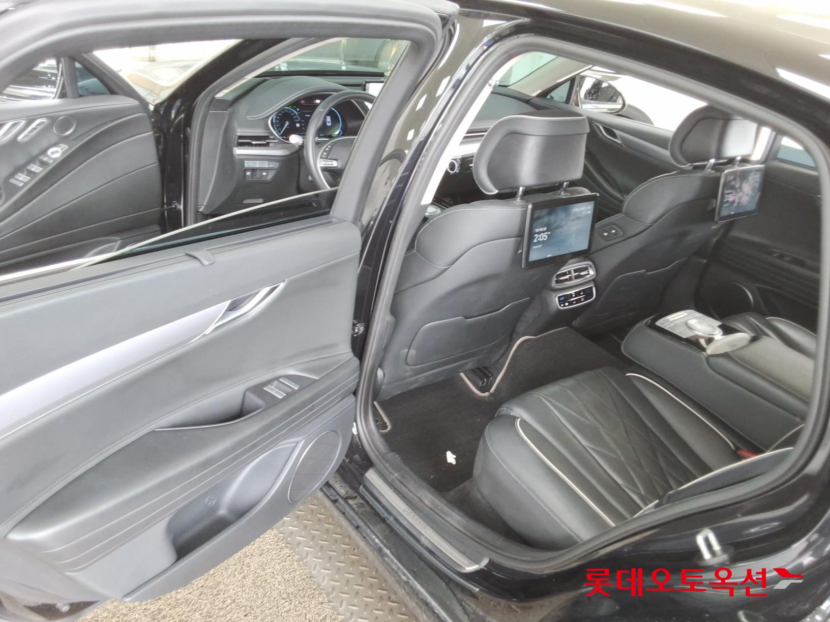 2022 - genesis g80
