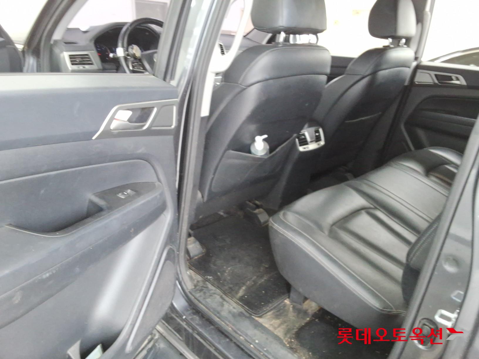 2018 - ssangyong rexton