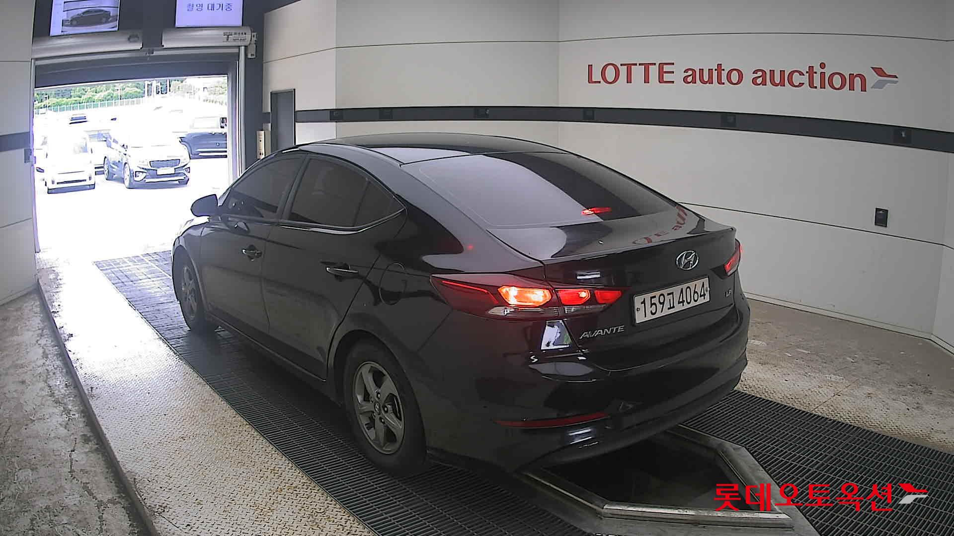 2016 - hyundai avante