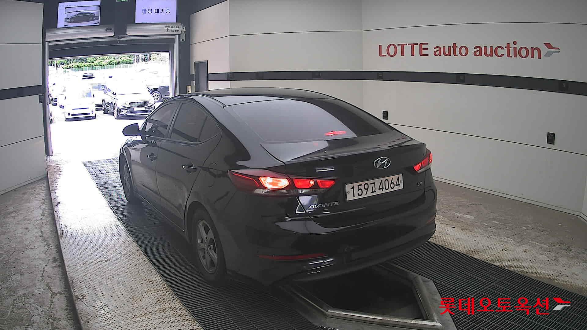 2016 - hyundai avante