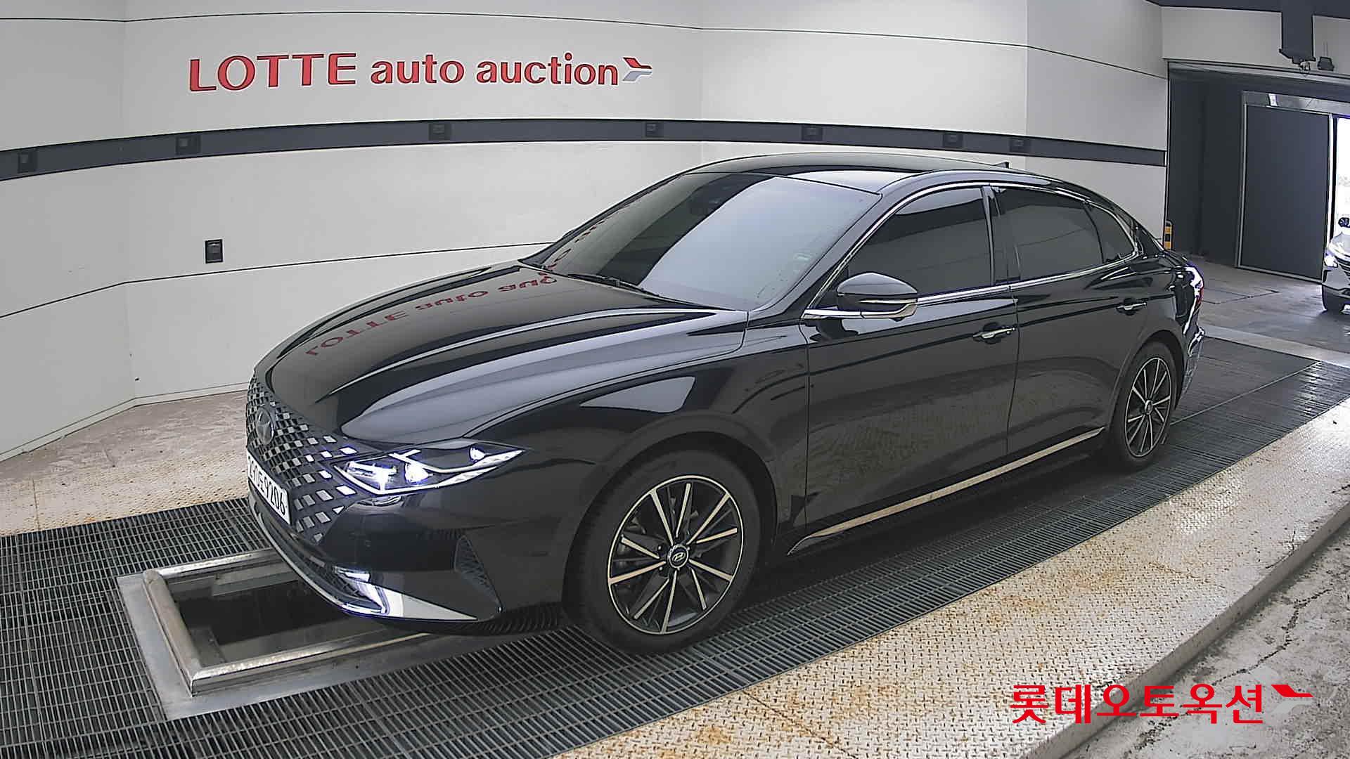 2022 - hyundai grandeur