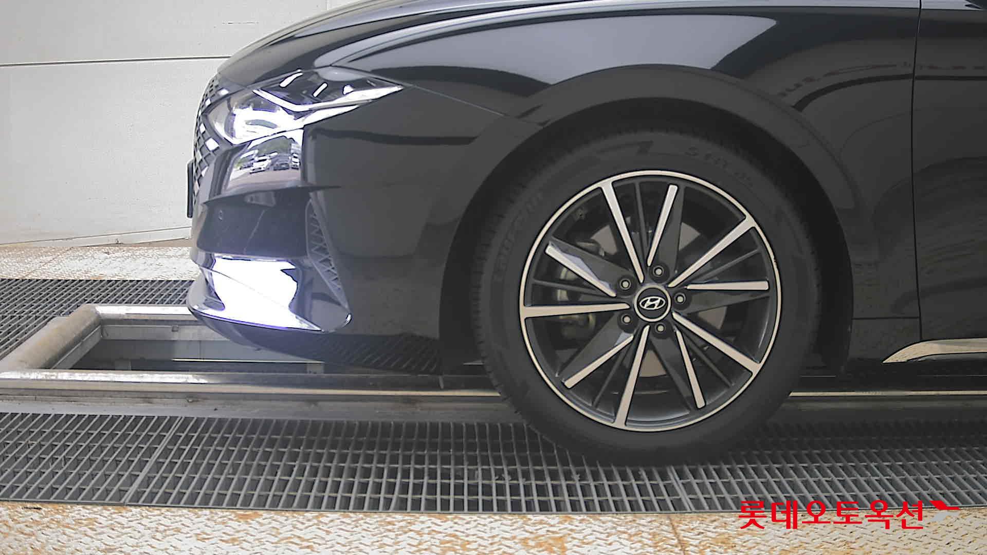 2022 - hyundai grandeur