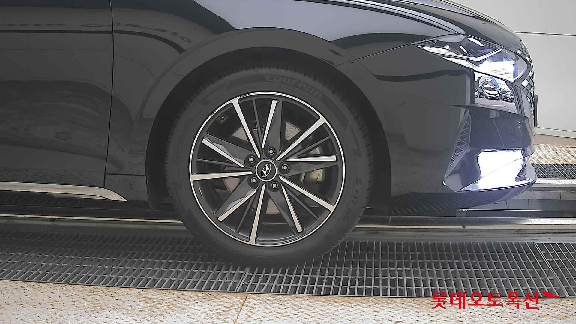 2022 - hyundai grandeur