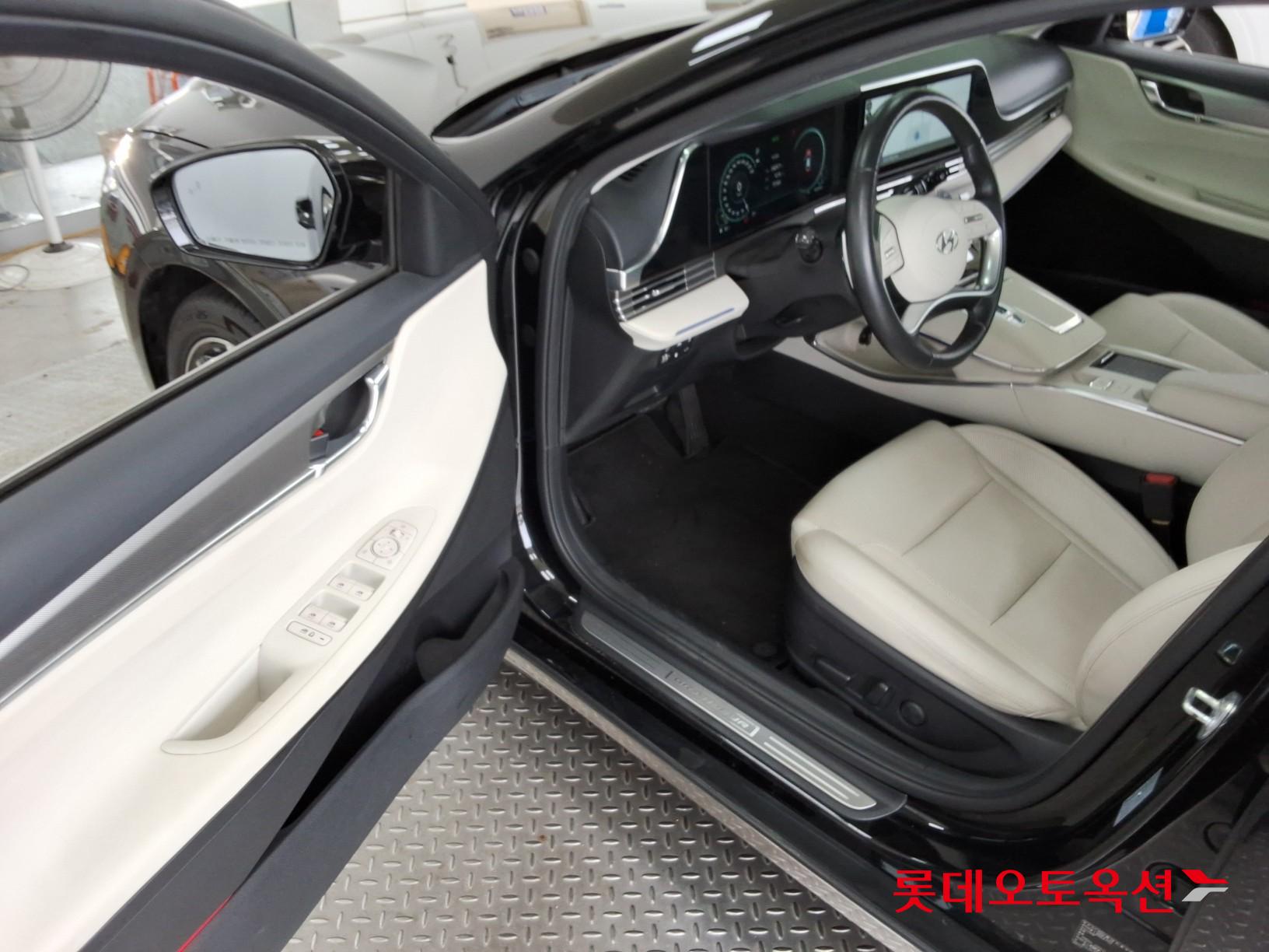 2022 - hyundai grandeur