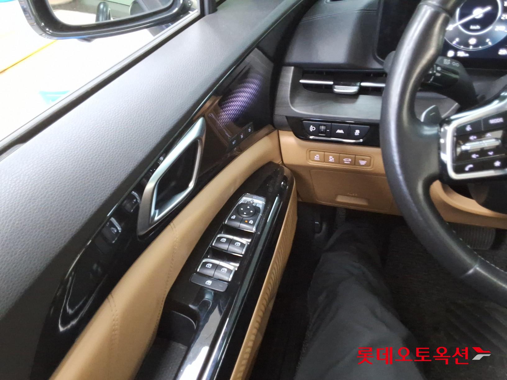 2022 - kia carnival