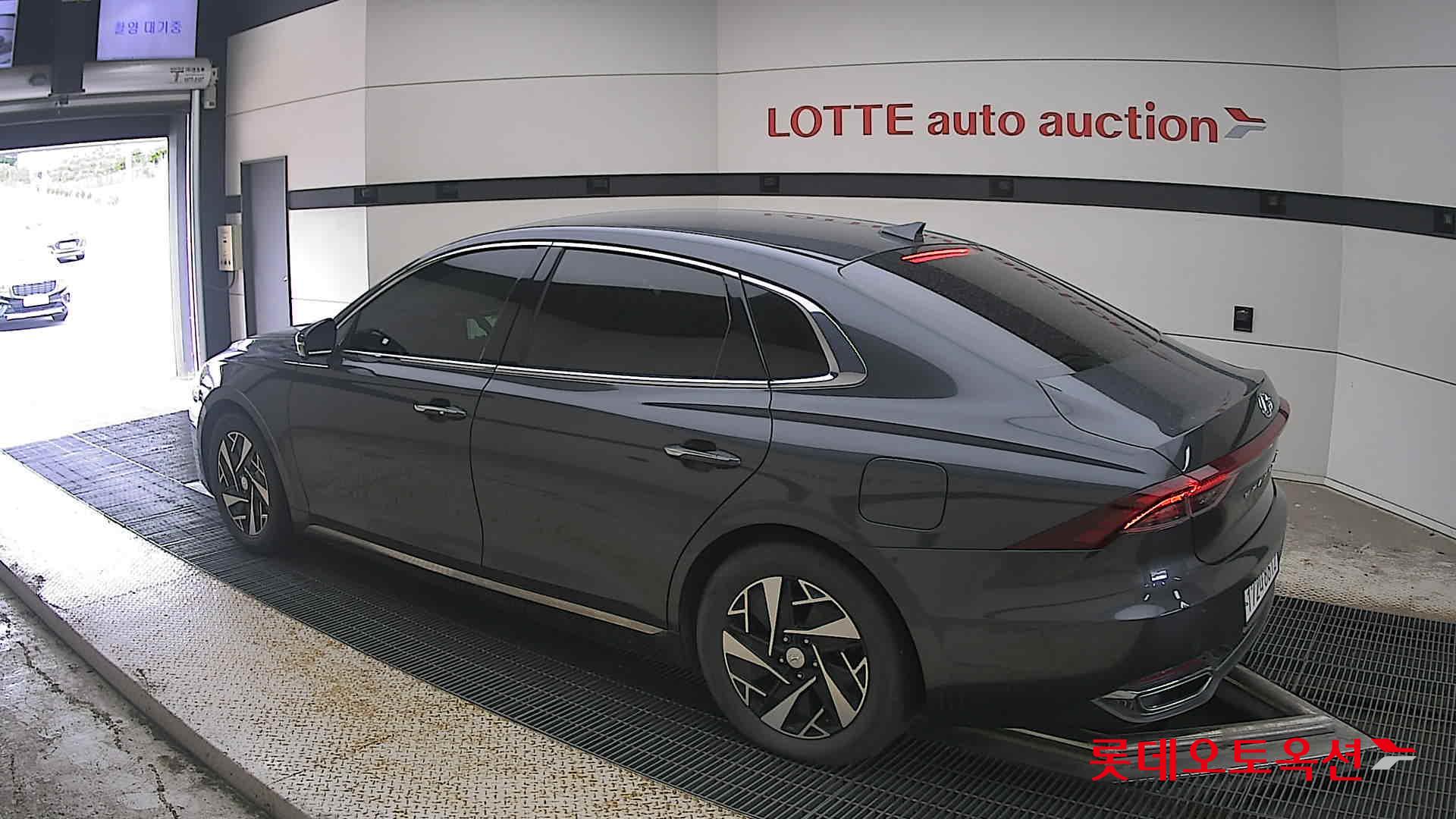 2023 - hyundai grandeur