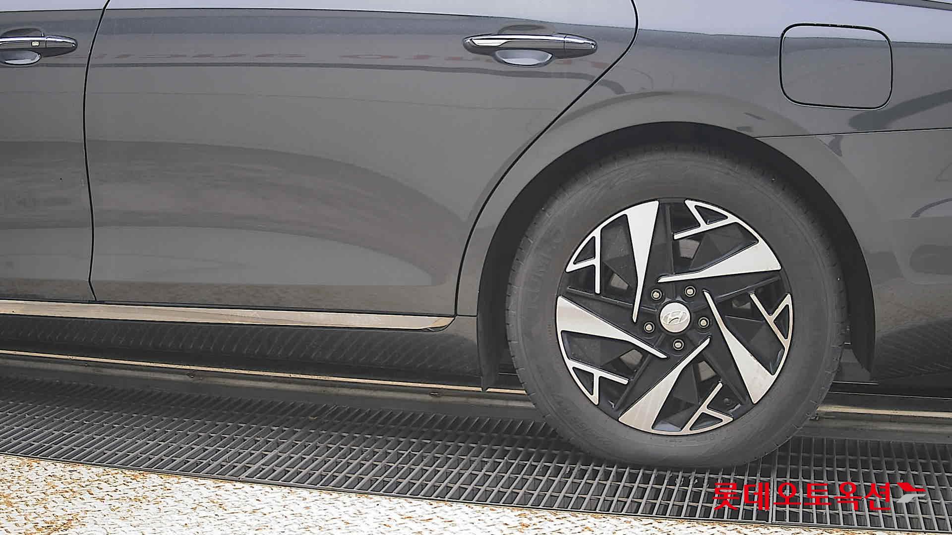 2023 - hyundai grandeur