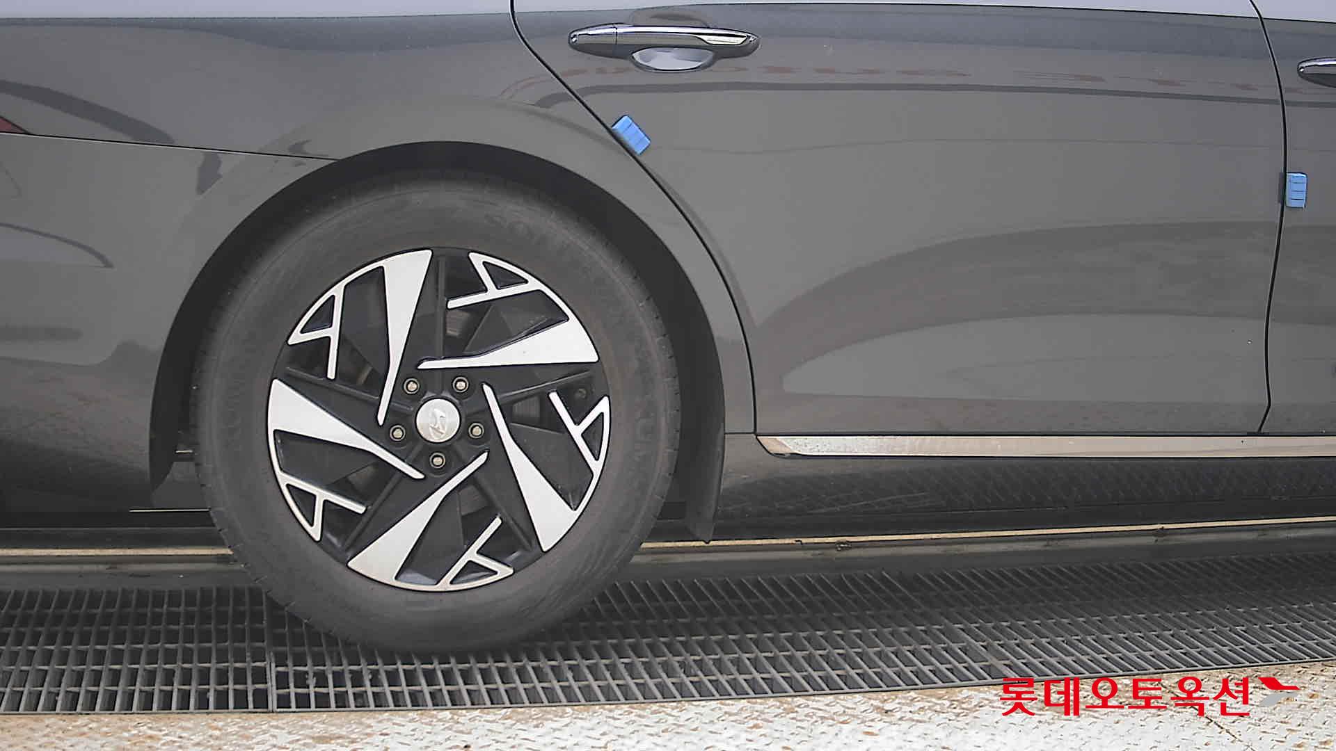 2023 - hyundai grandeur
